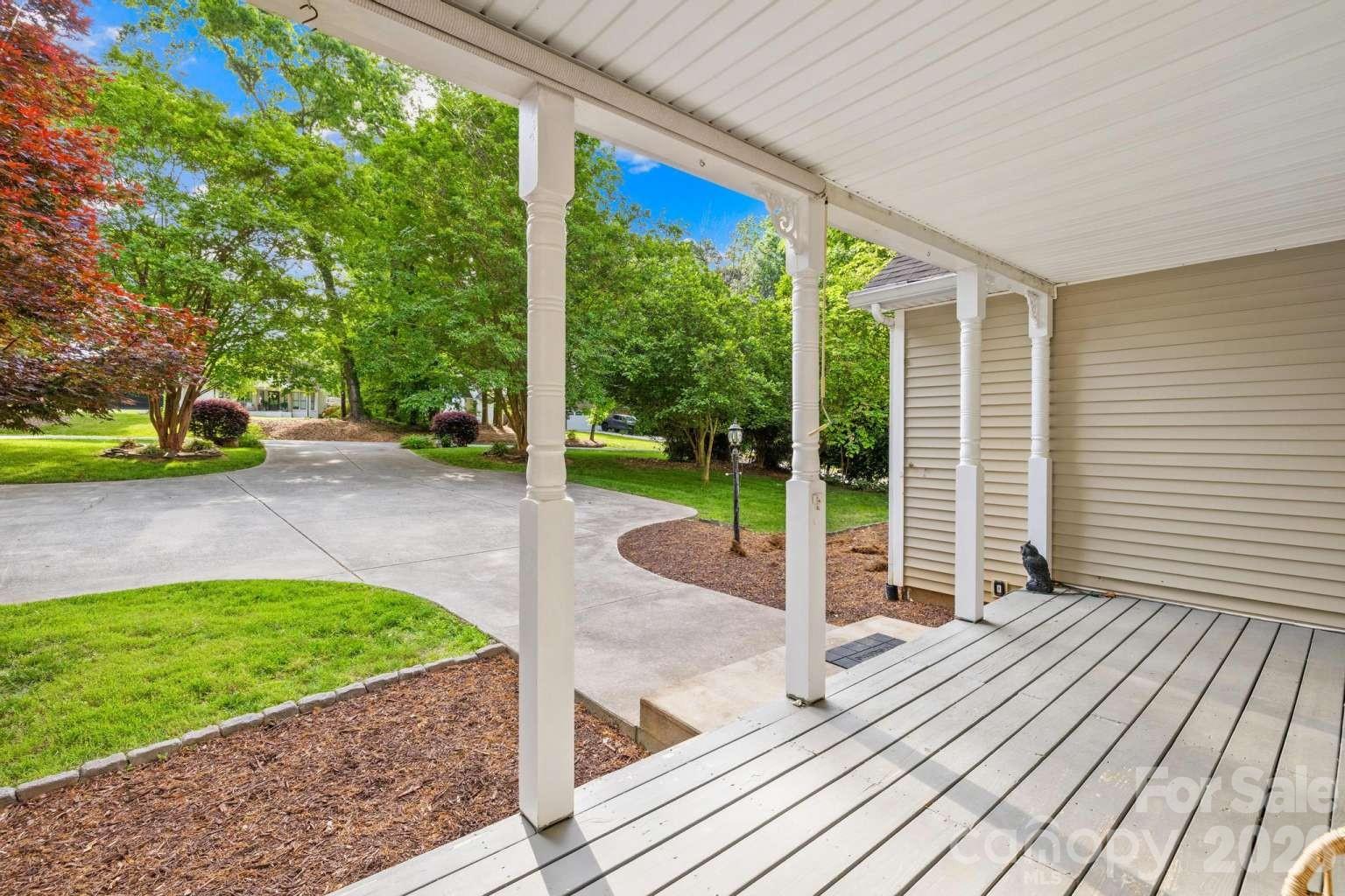 4120 Lake Shore Road S