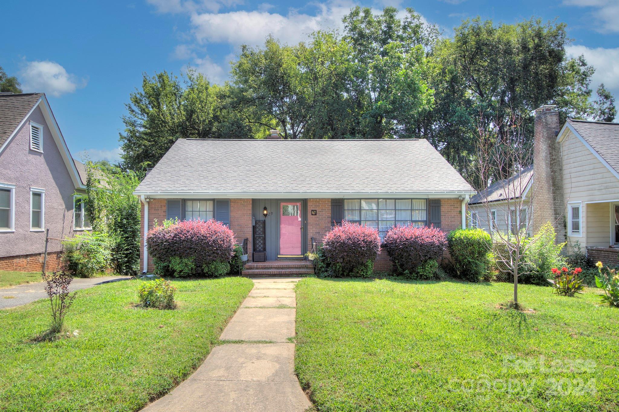 Wesley Heights - Residential Lease