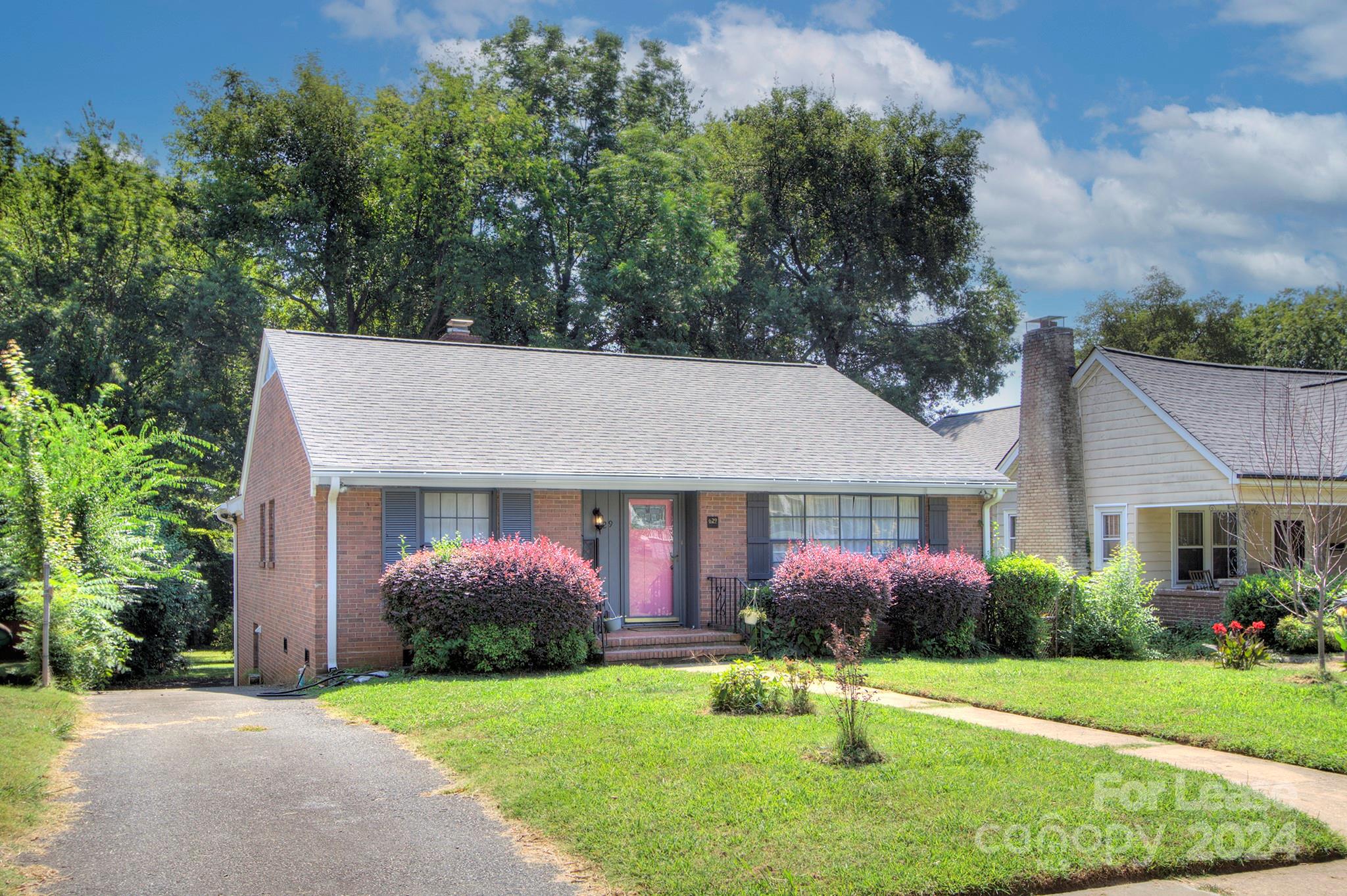 Wesley Heights - Residential Lease