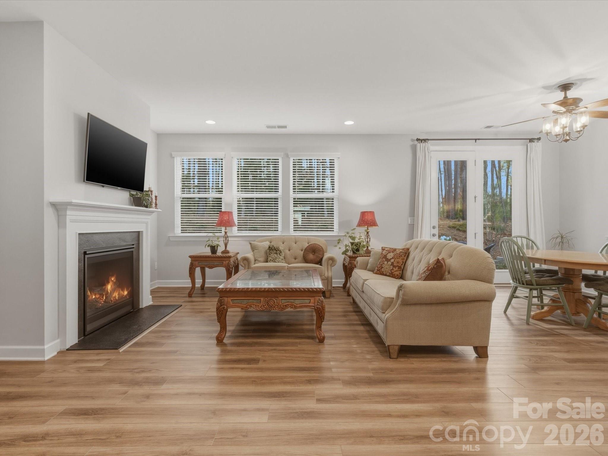 Lake Crest - Residential