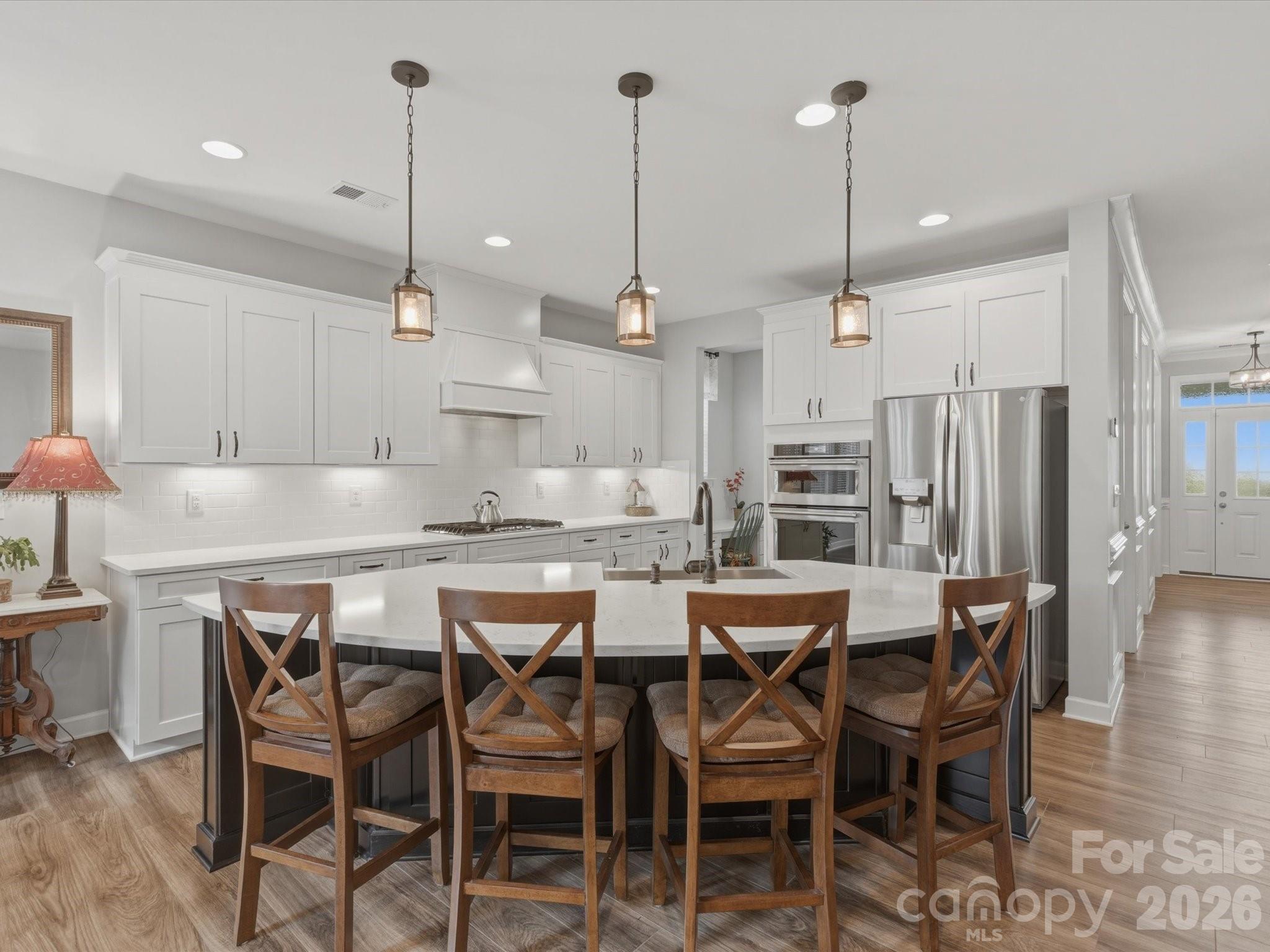 Lake Crest - Residential