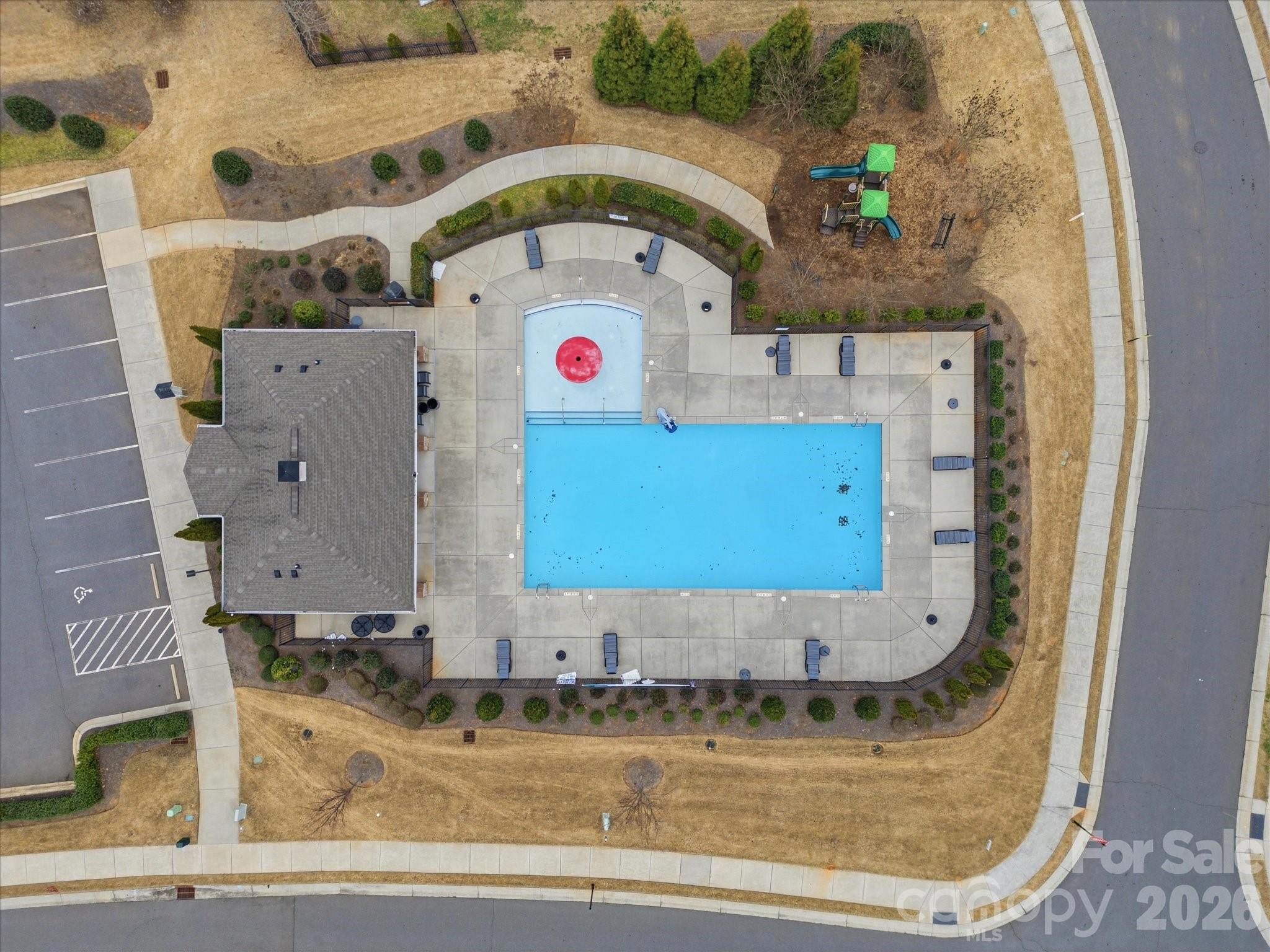 Lake Crest - Residential