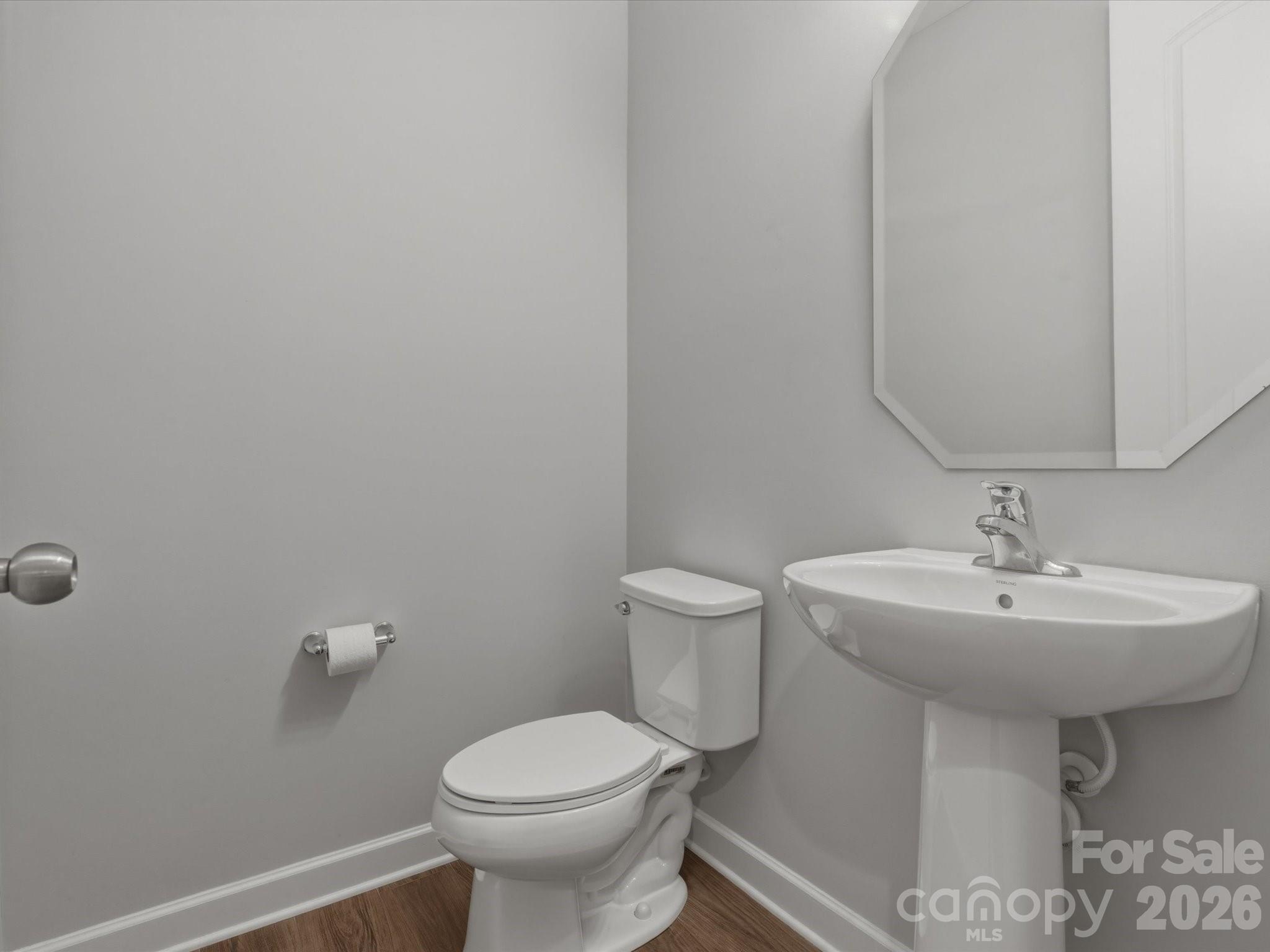 Lake Crest - Residential