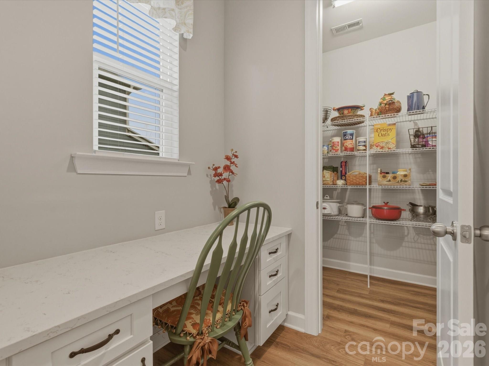 Lake Crest - Residential