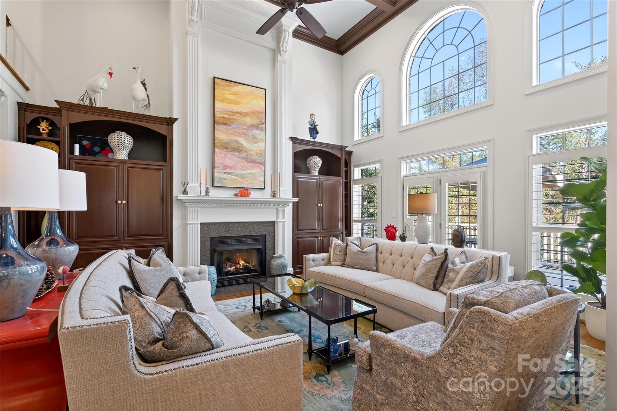 823 Inverness Circle