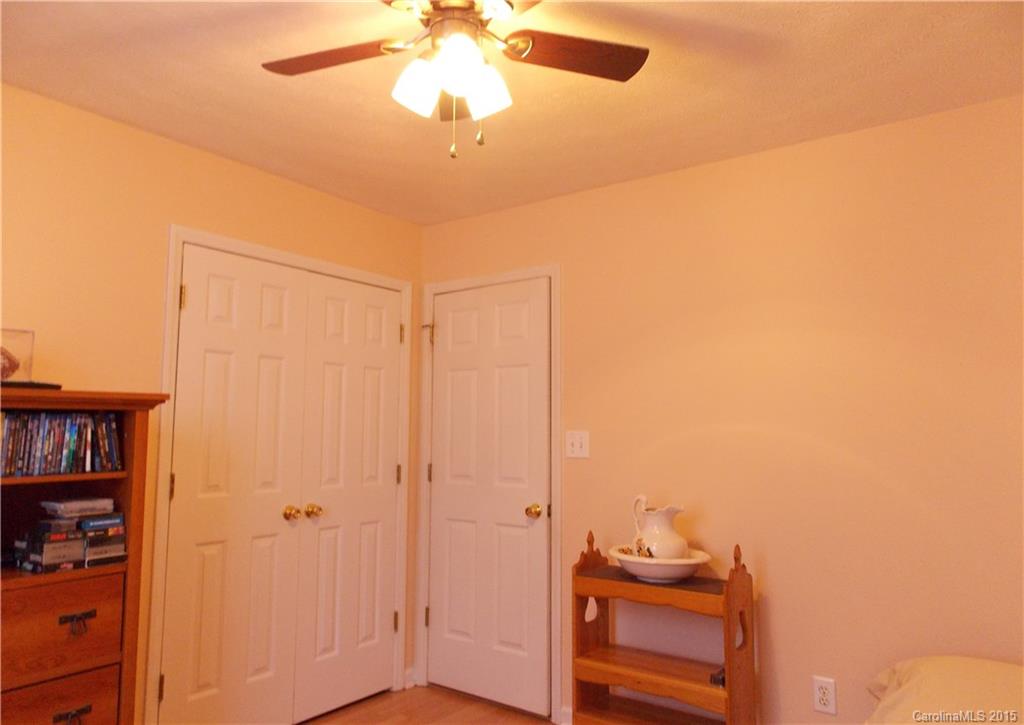 Hampton Glen - Residential