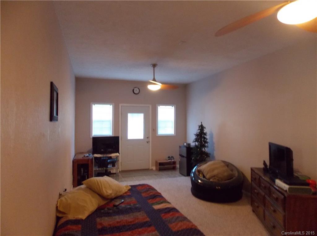 Hampton Glen - Residential