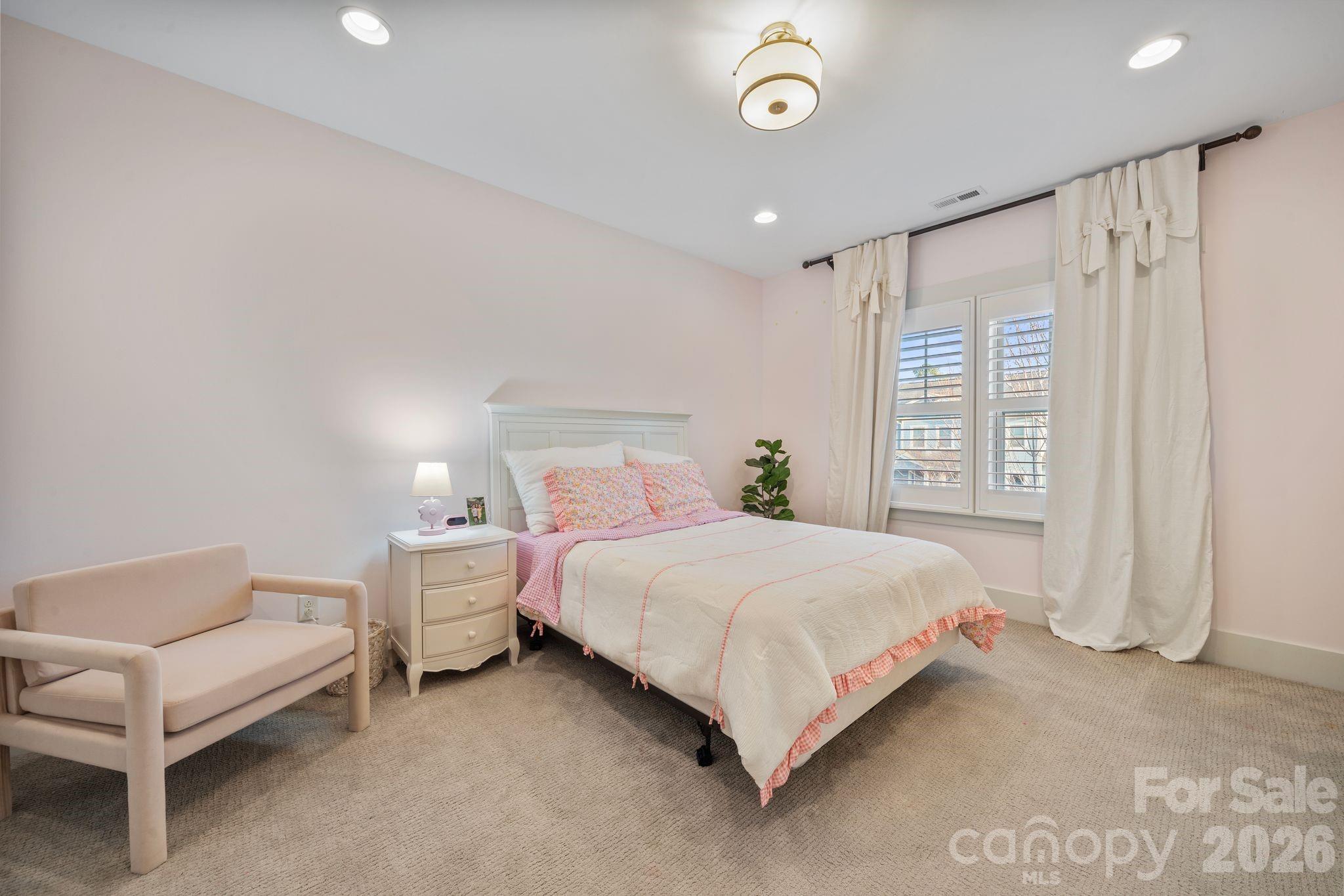 Paddlers Cove - Residential