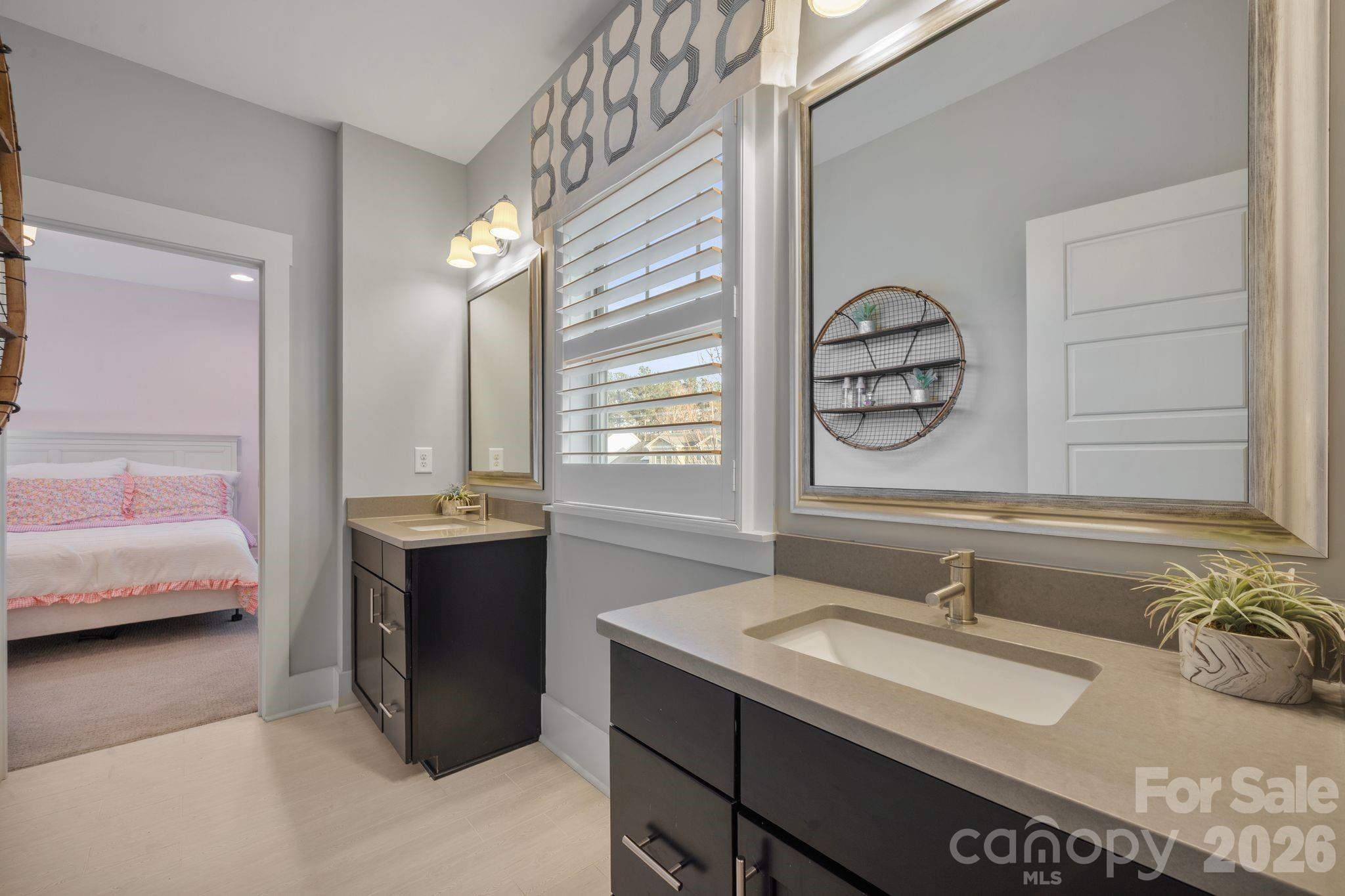 Paddlers Cove - Residential