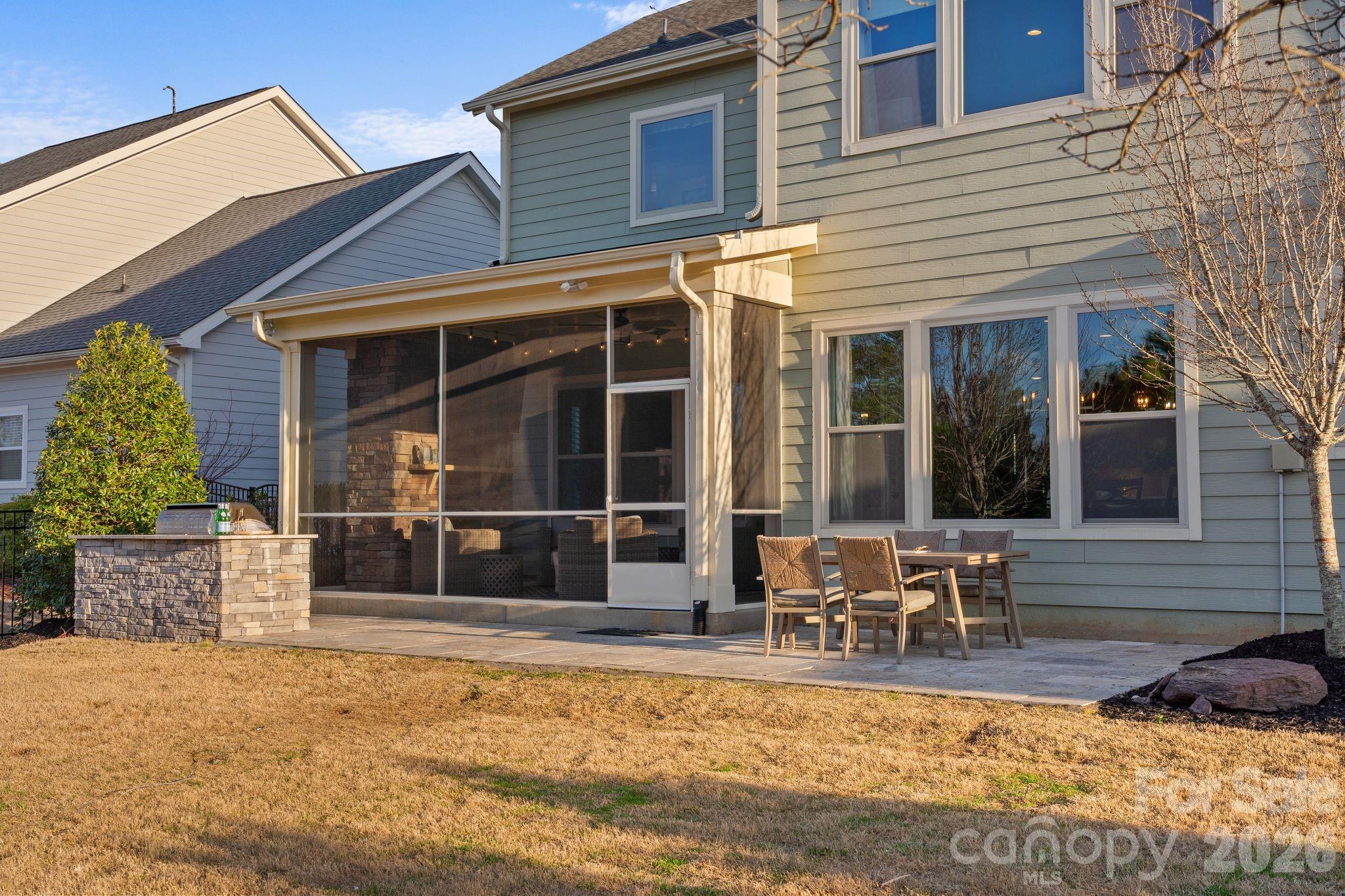 Paddlers Cove - Residential