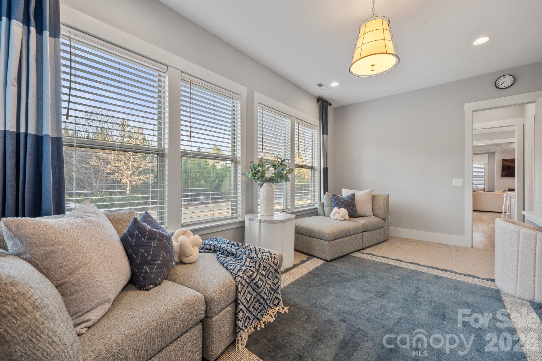 Paddlers Cove - Residential