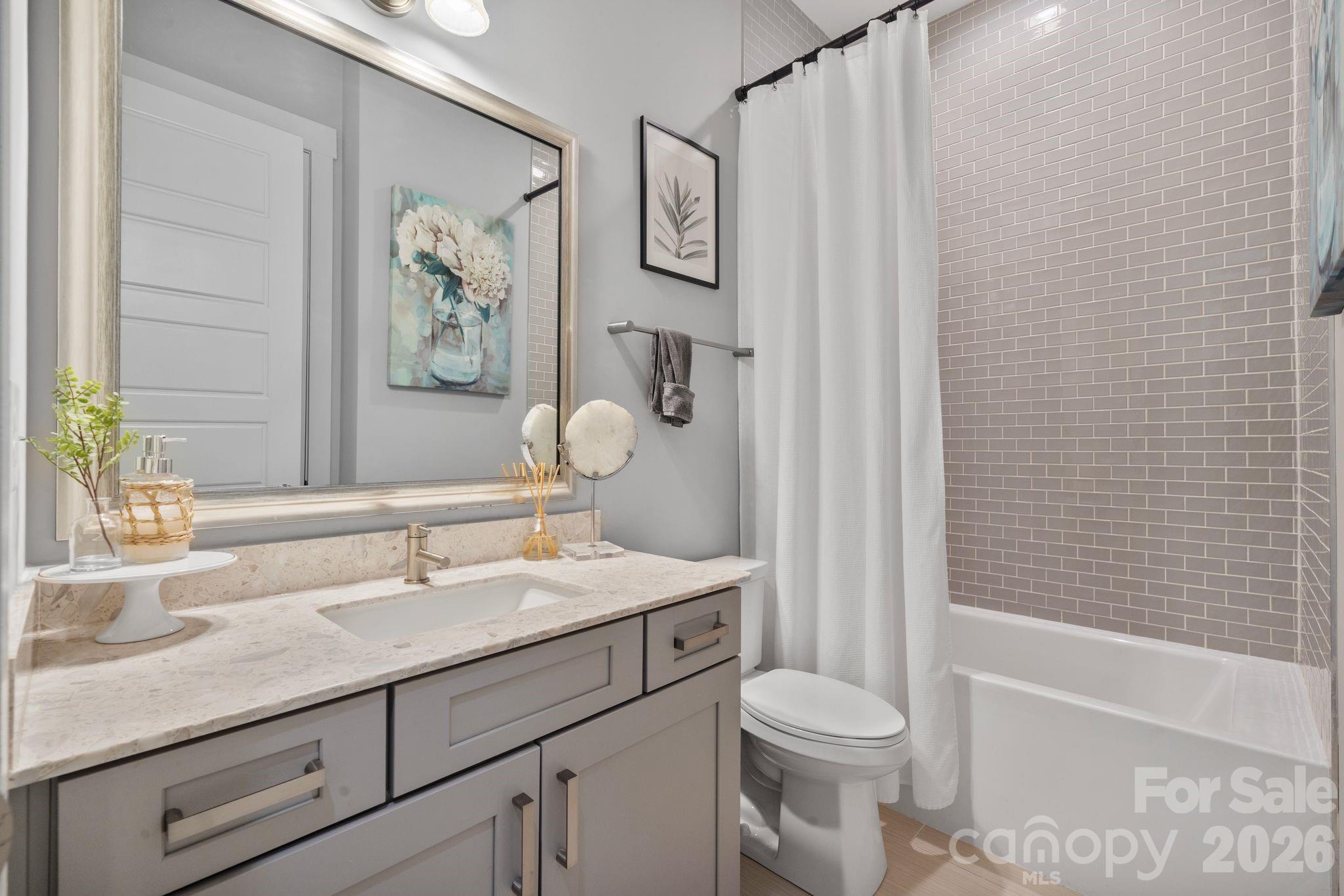 Paddlers Cove - Residential