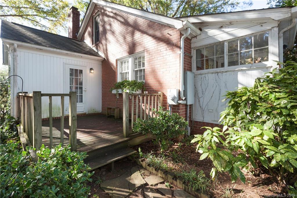 Oakhurst - Residential Lease