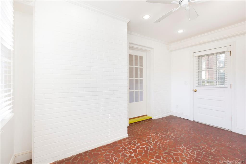 Oakhurst - Residential Lease