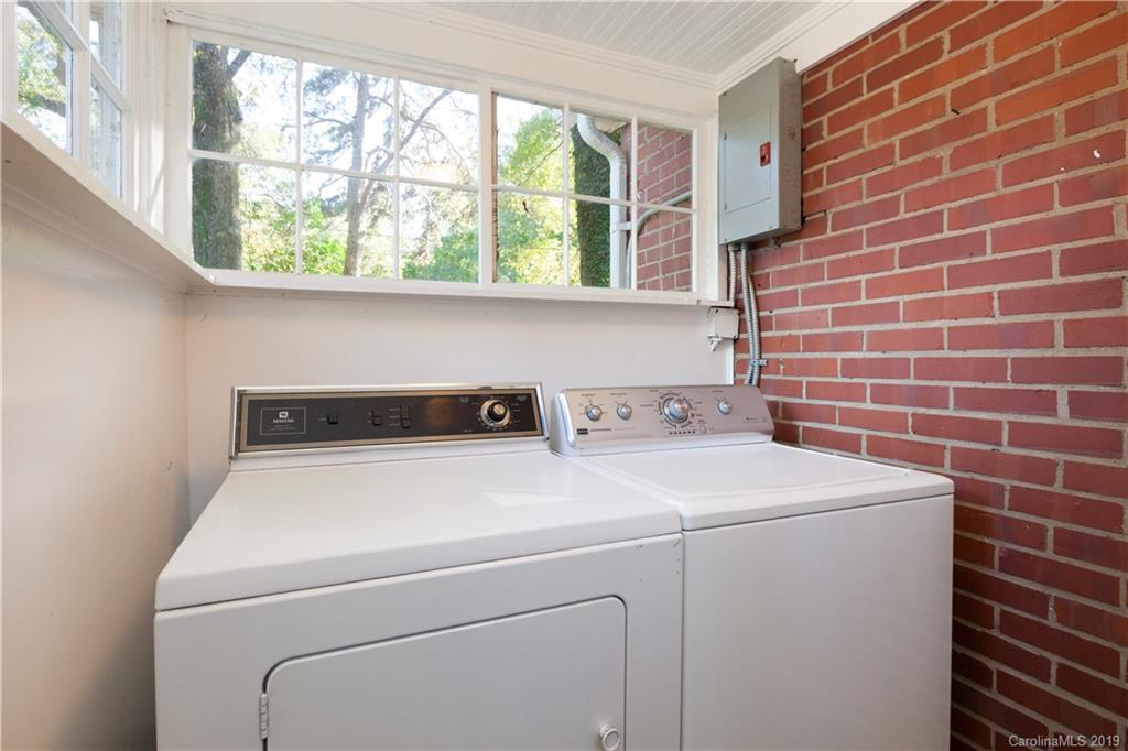 Oakhurst - Residential Lease