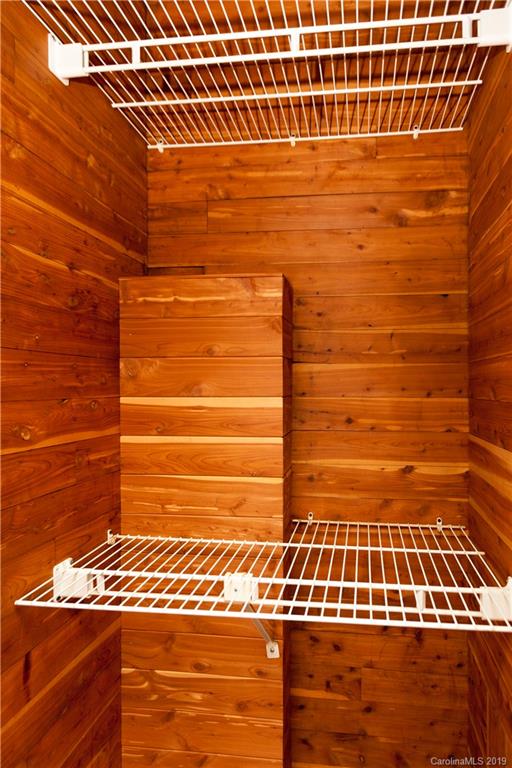 Oakhurst - Residential Lease