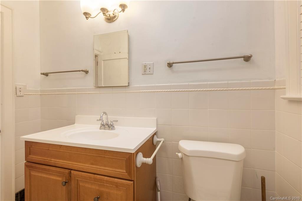 Oakhurst - Residential Lease