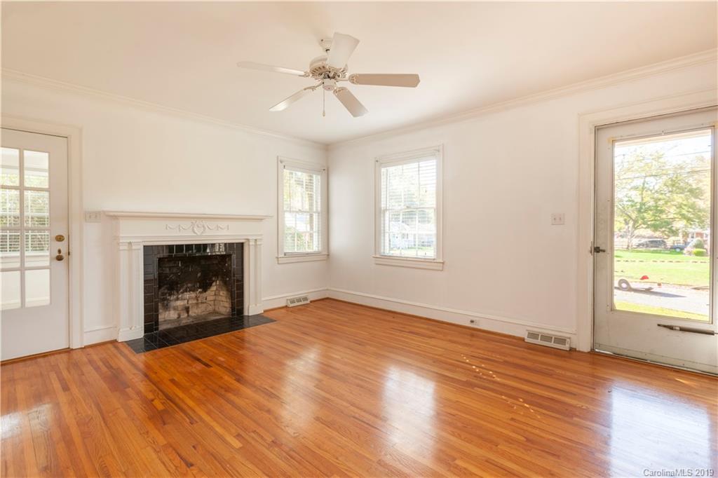 Oakhurst - Residential Lease