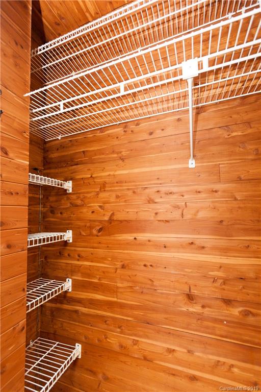 Oakhurst - Residential Lease