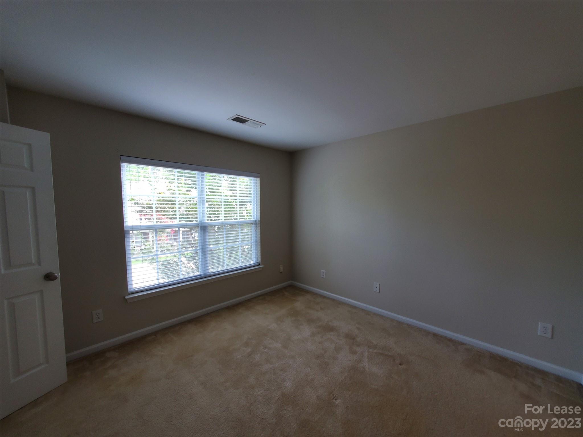 Carolina Crossing - Residential Lease