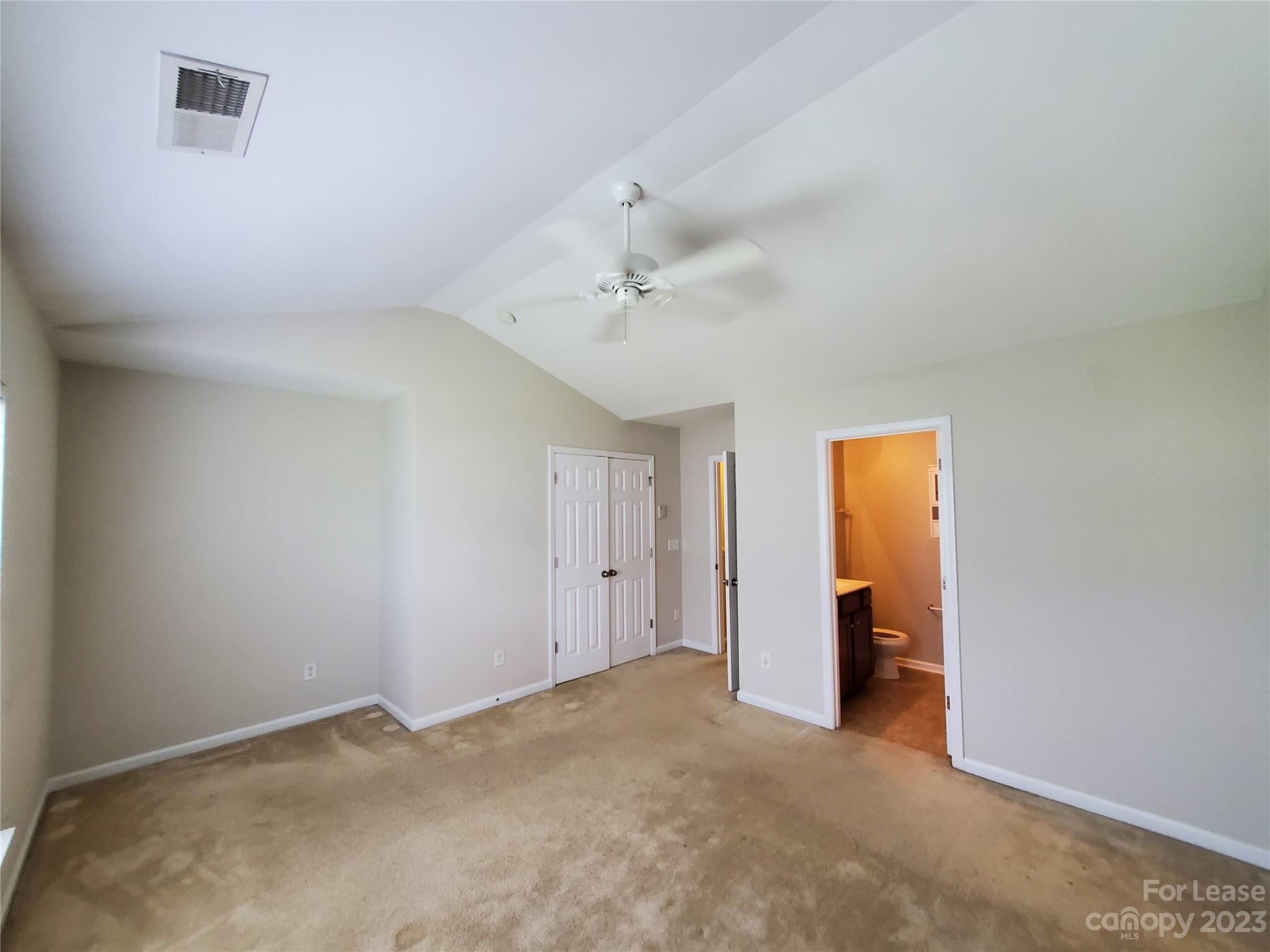 Carolina Crossing - Residential Lease