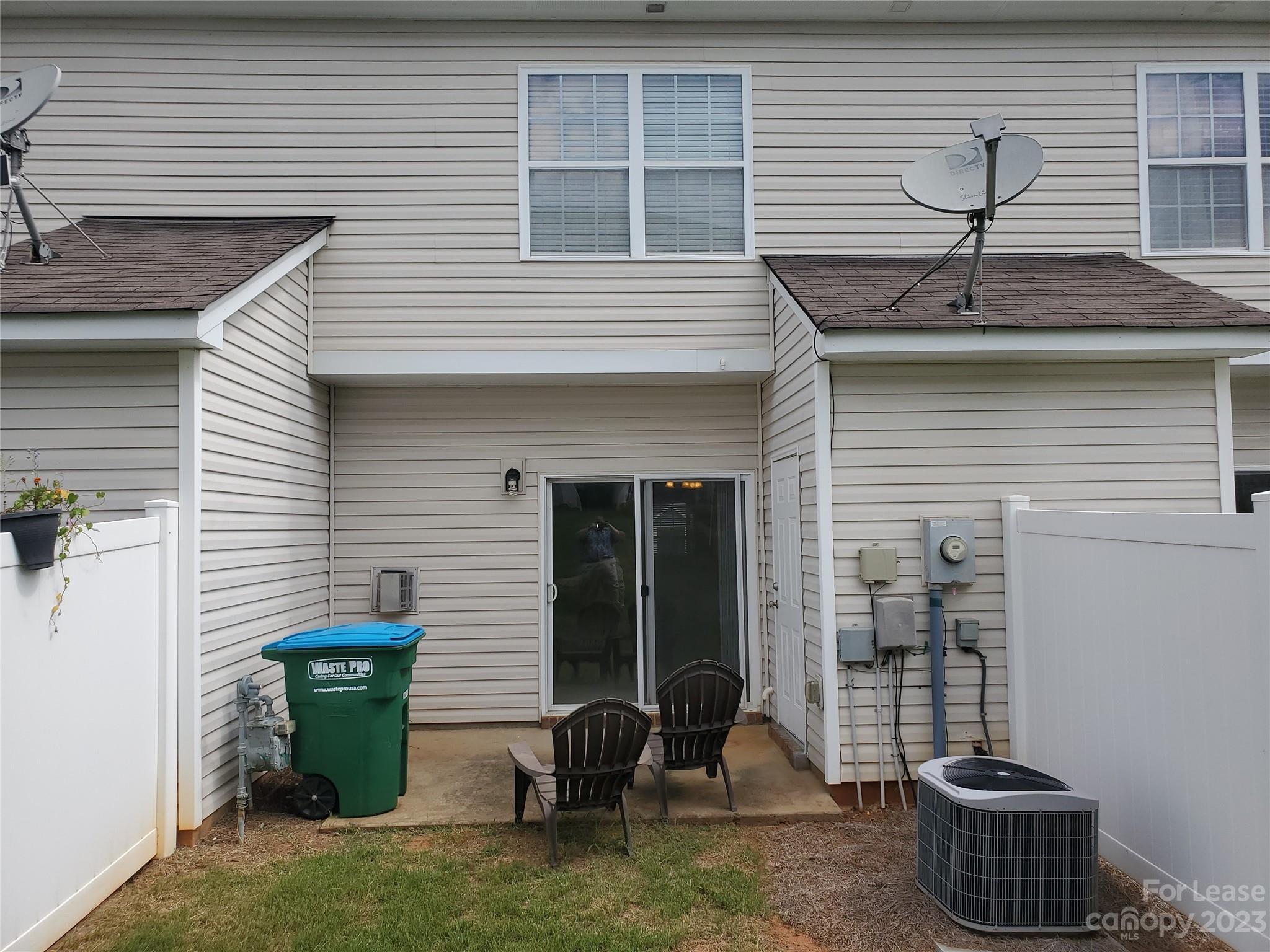 Carolina Crossing - Residential Lease