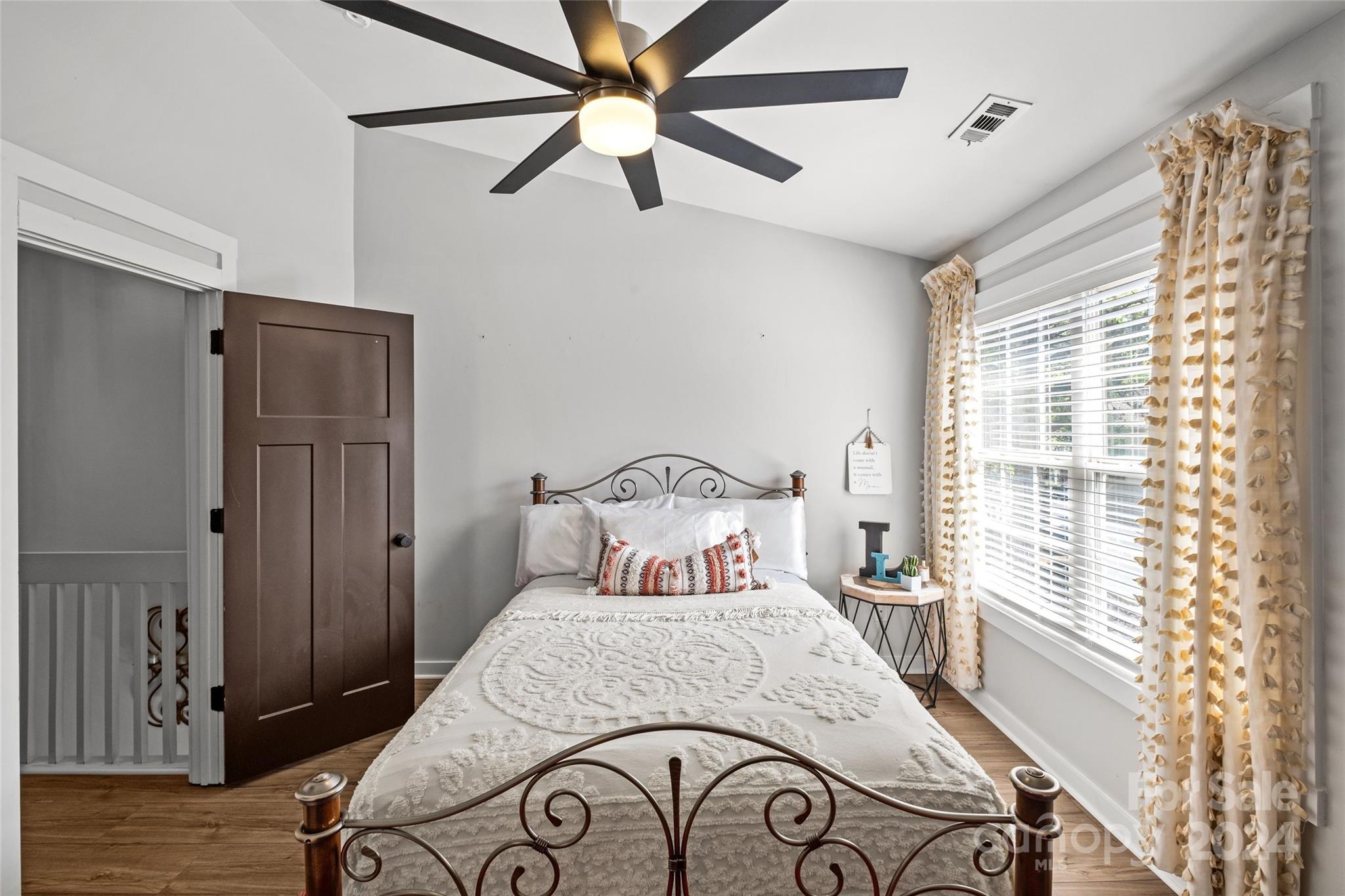 Windsor Trace - Residential