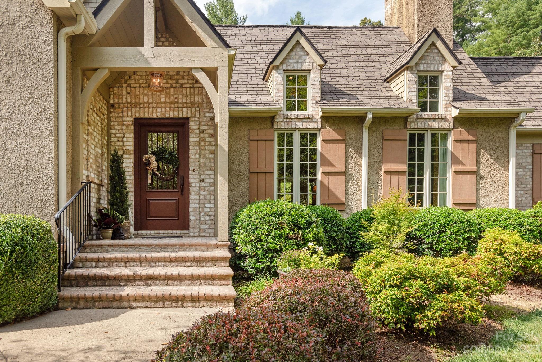 Thornhill - Residential