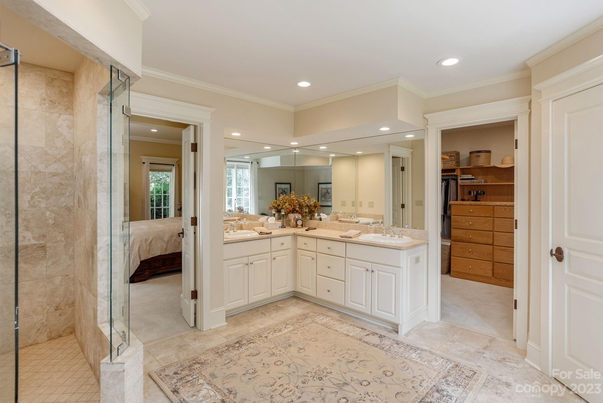 Thornhill - Residential