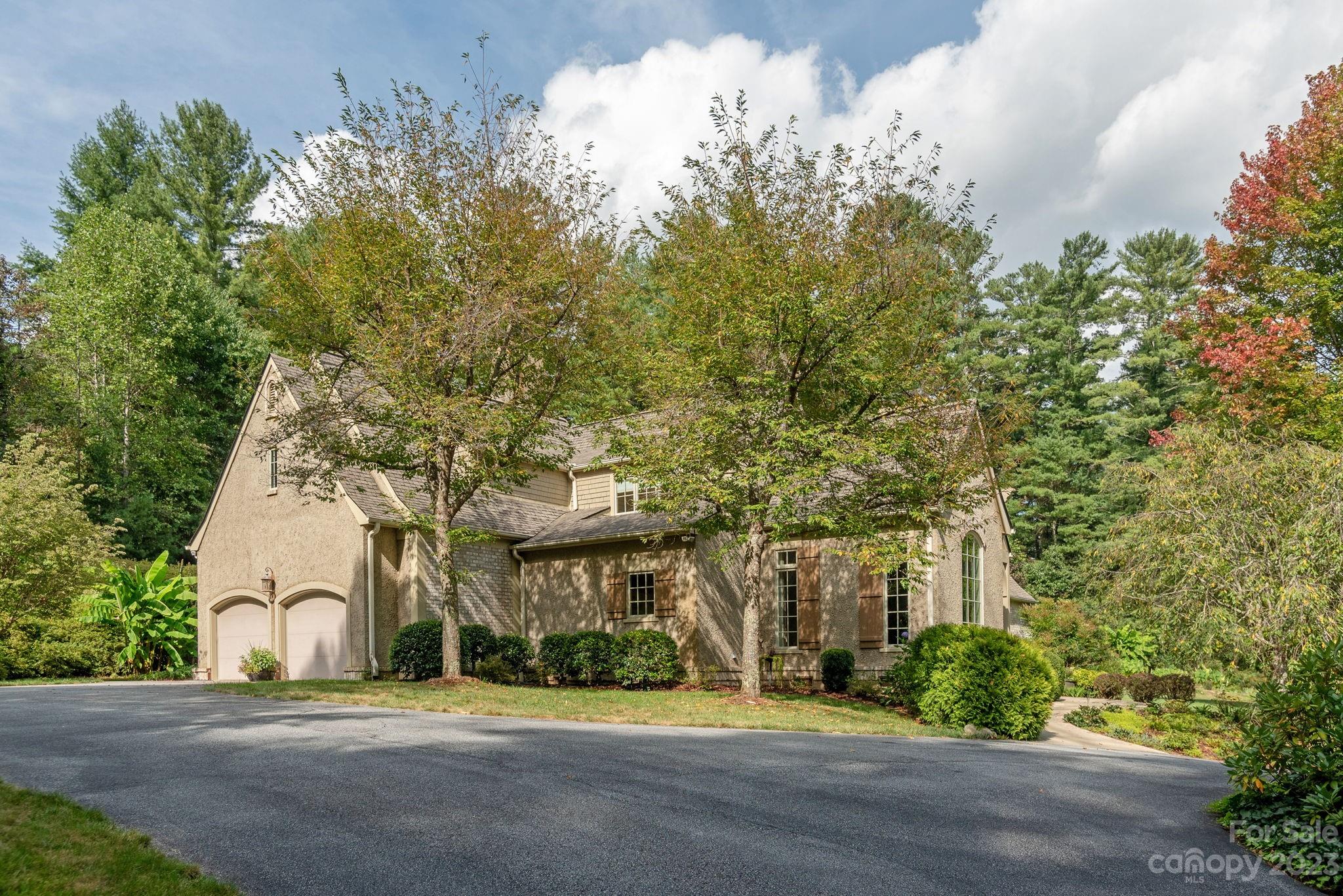 Thornhill - Residential