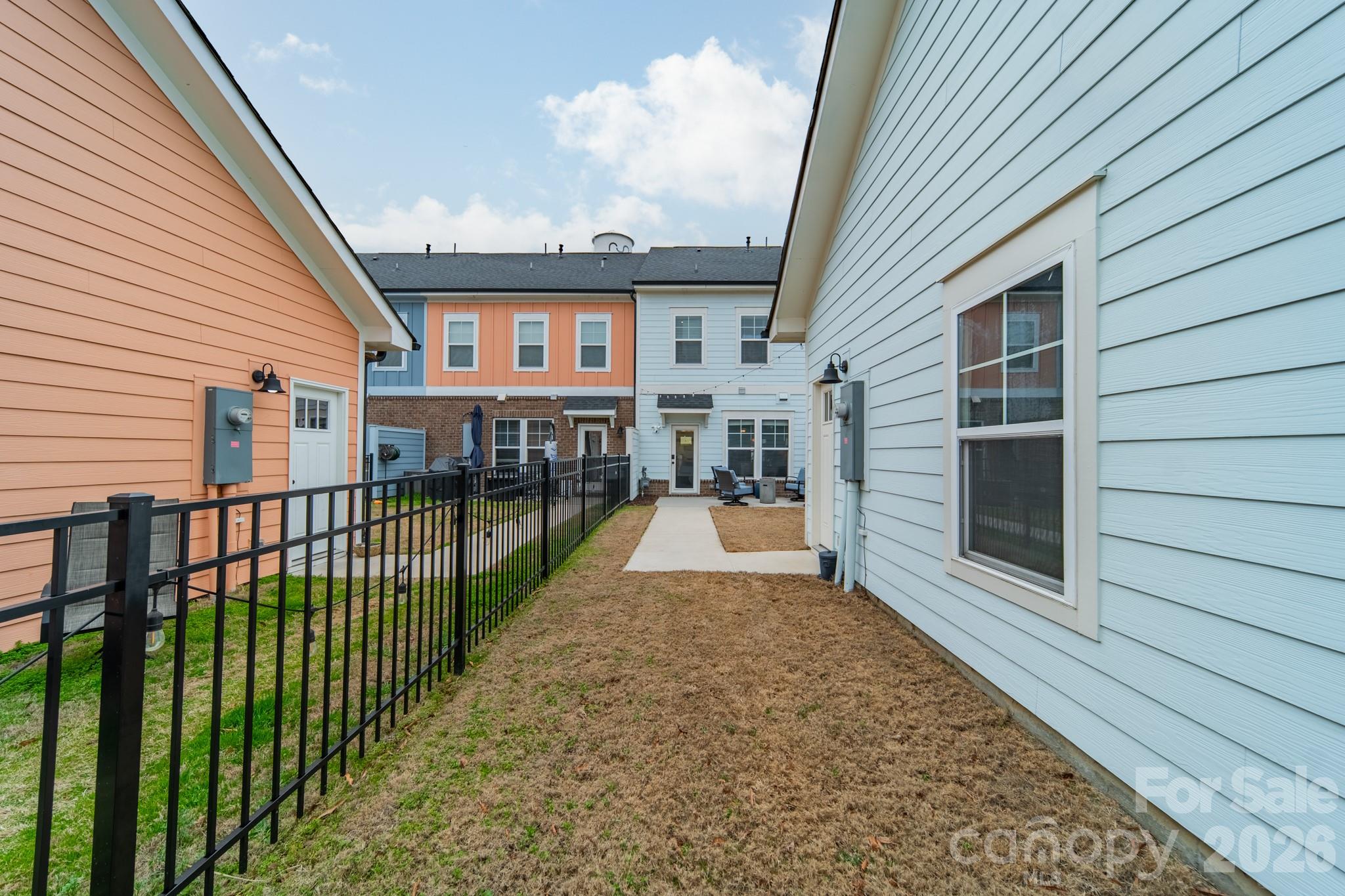 Riverwalk - Residential