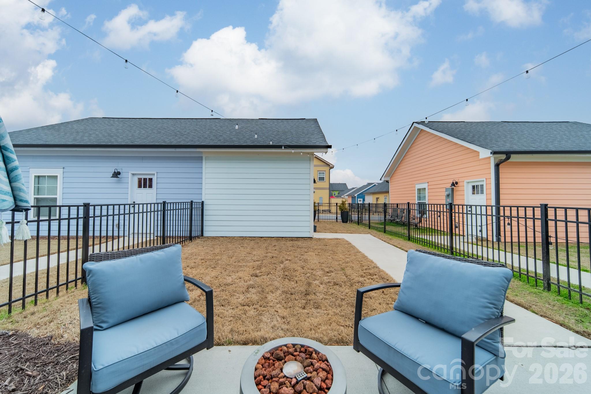 Riverwalk - Residential