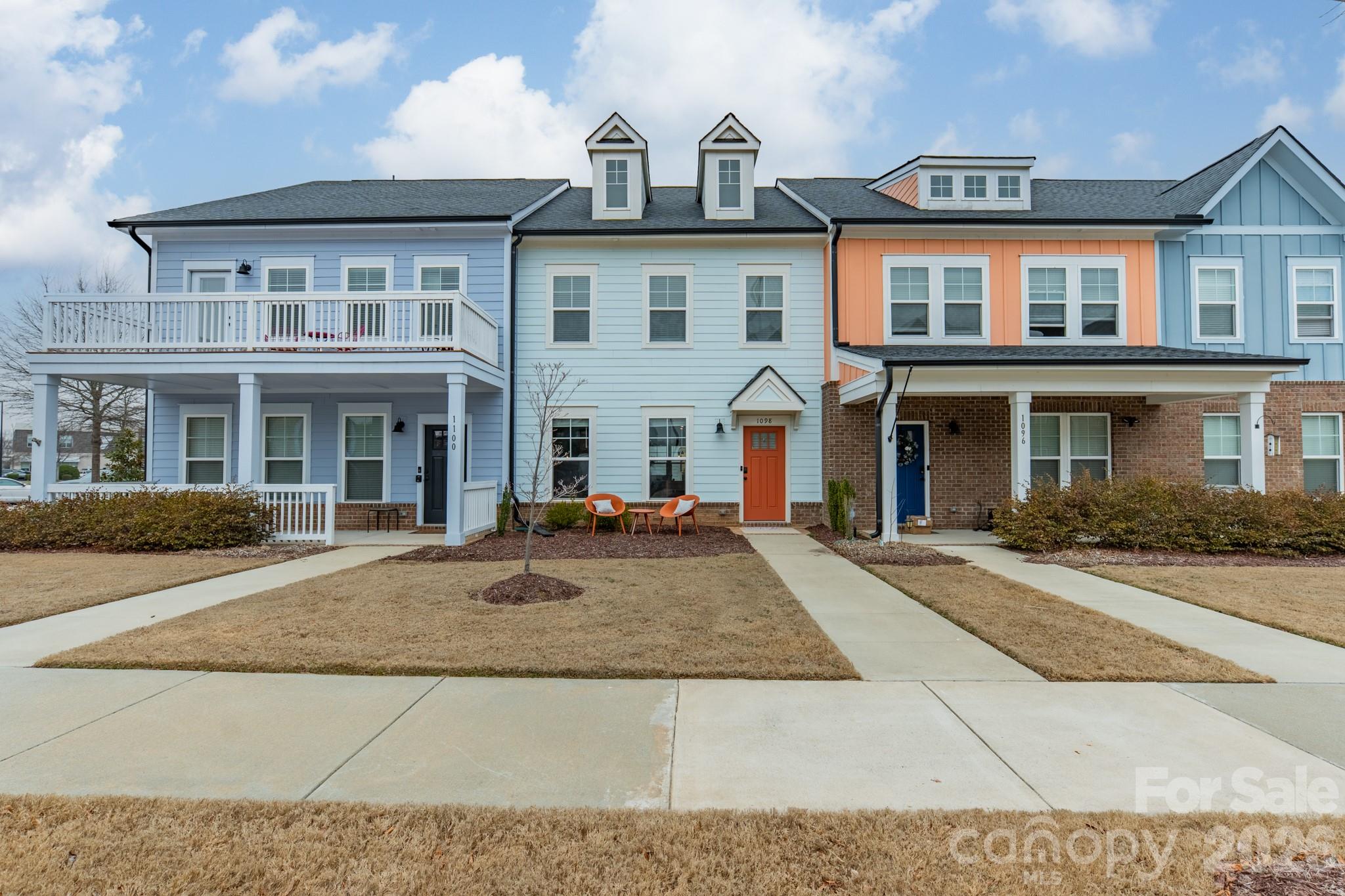 Riverwalk - Residential