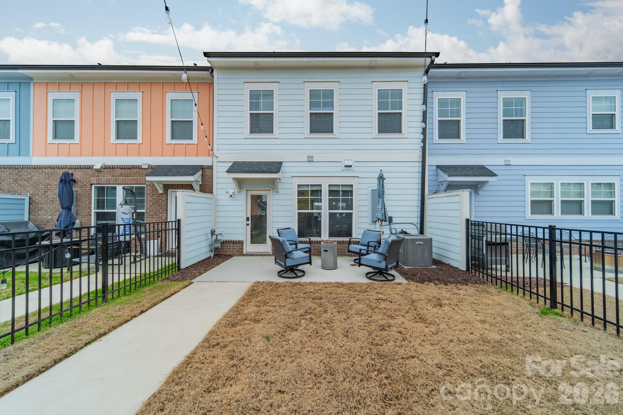 Riverwalk - Residential