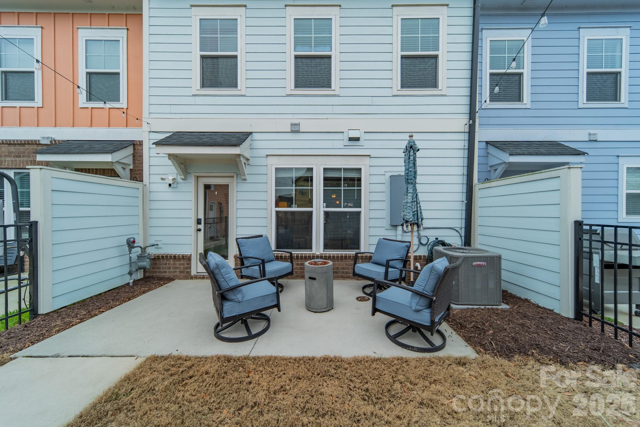 Riverwalk - Residential