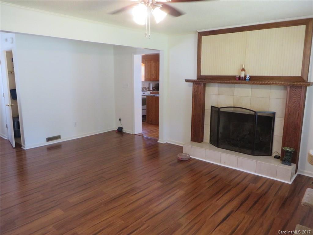 Leewood Acres - Residential