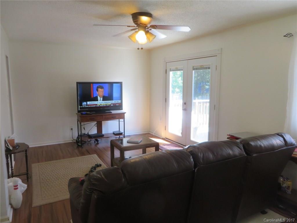 Leewood Acres - Residential