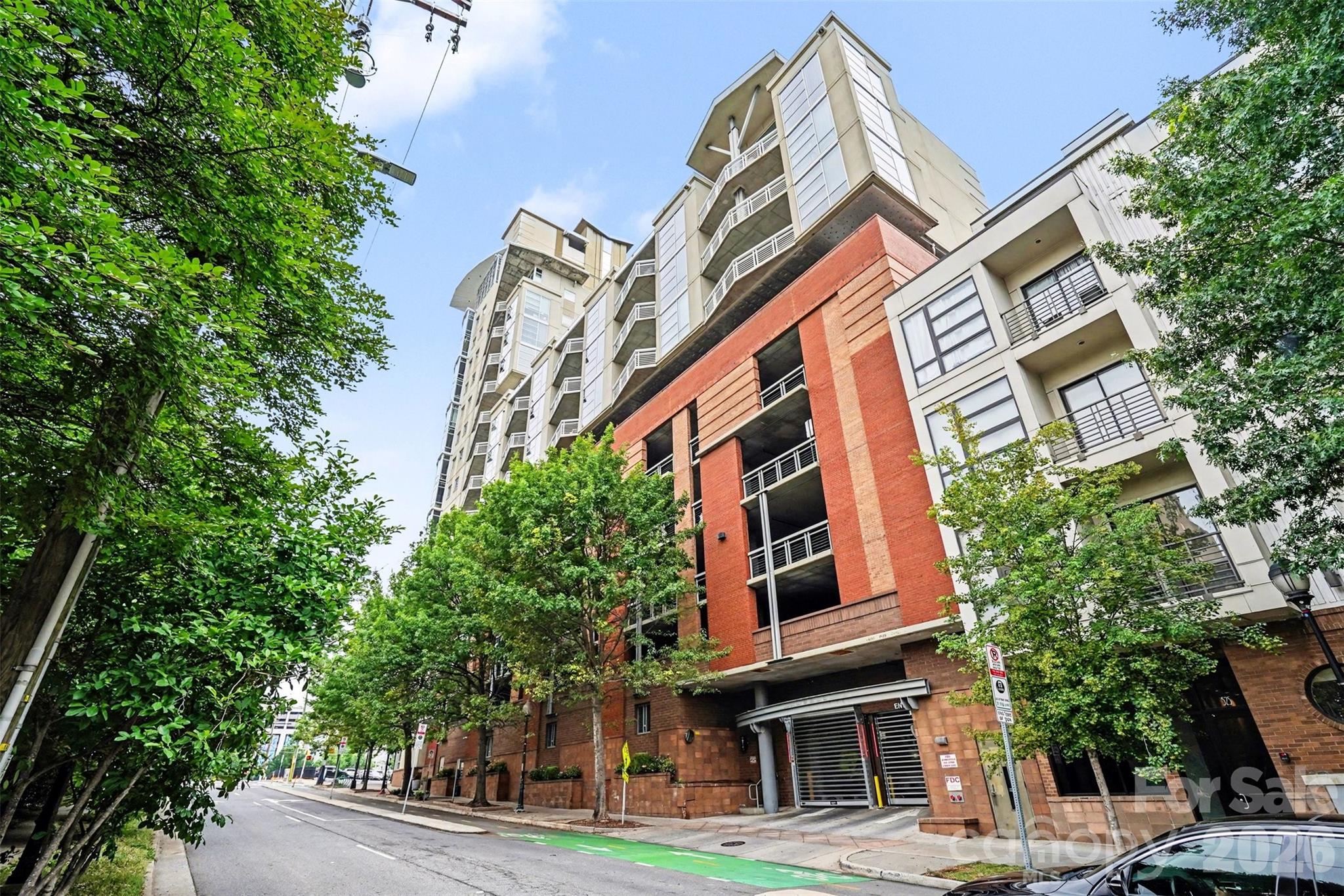 Courtside Condos - Residential