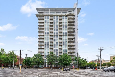 Photo of 505 E 6th Street #803, Charlotte, NC 28202 (MLS # 4373571)