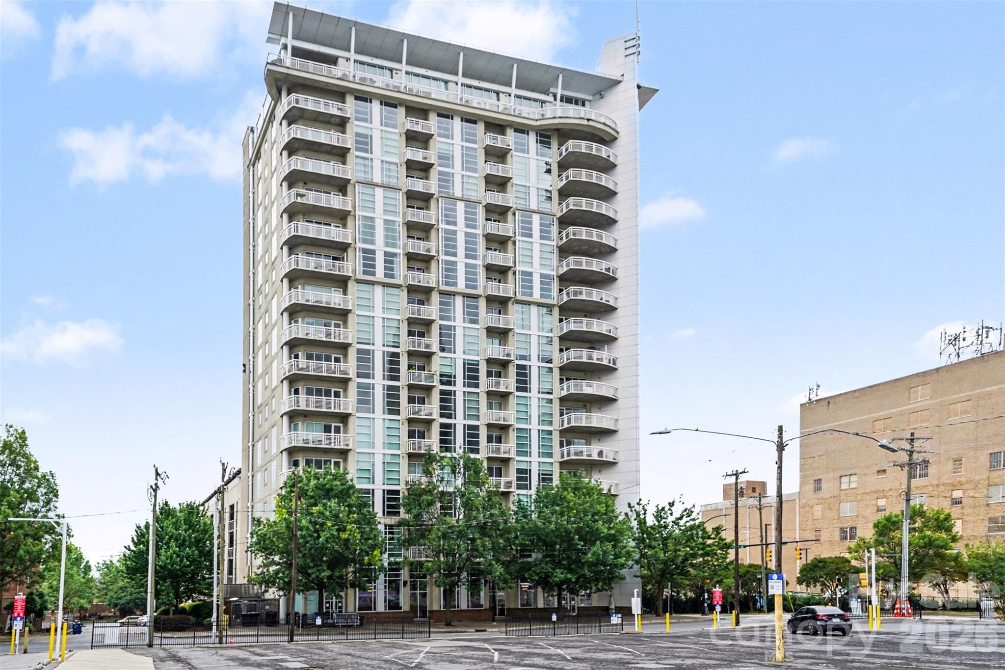 Courtside Condos - Residential