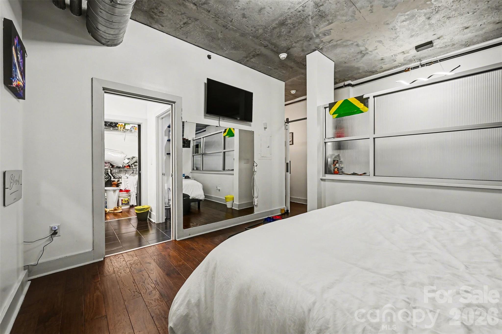 Courtside Condos - Residential