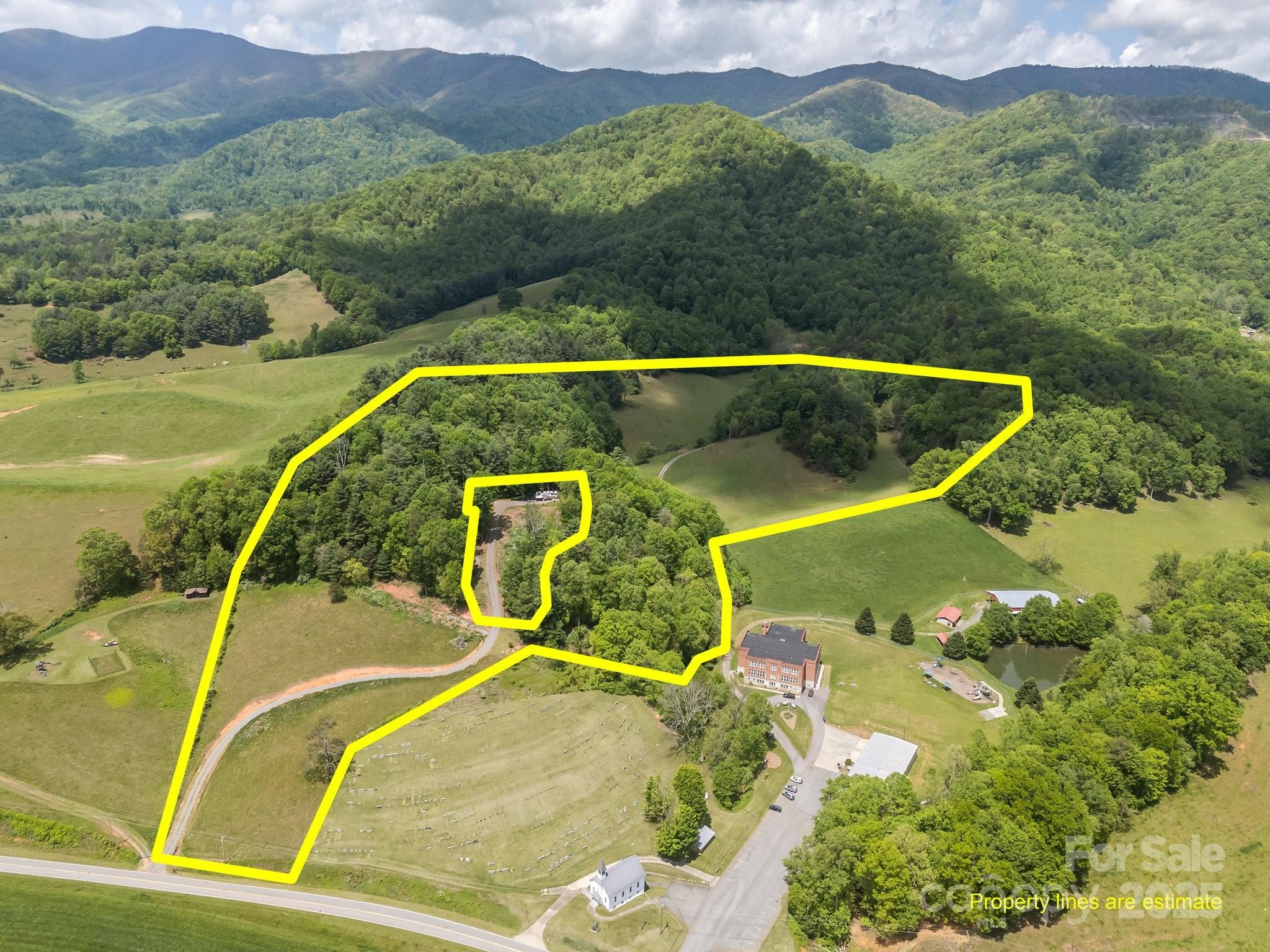 411 Big Sandy Mush Road