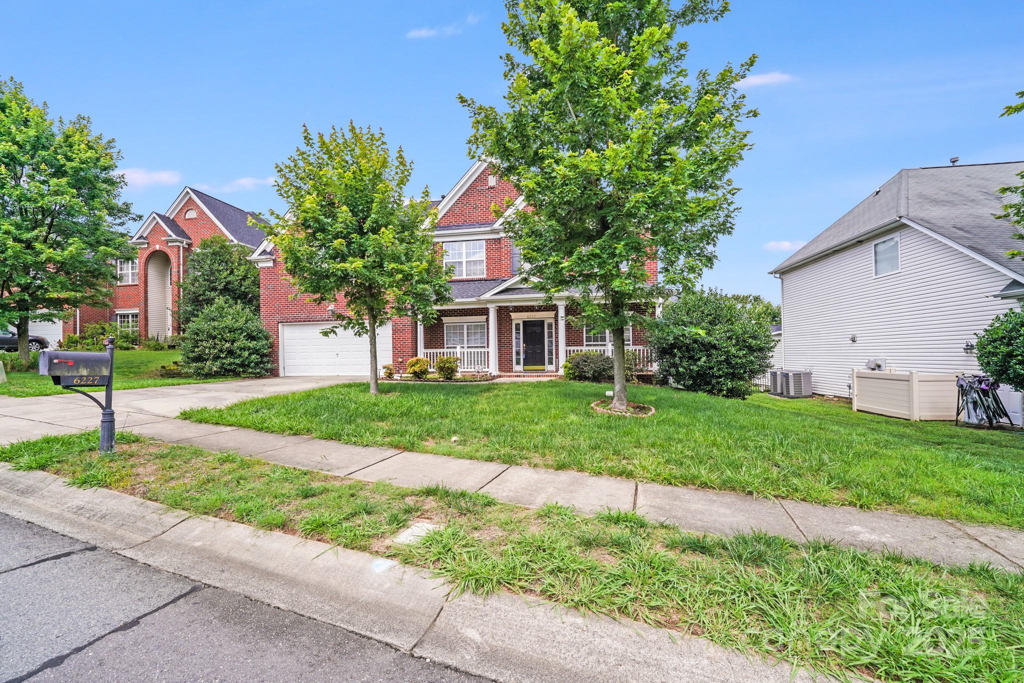 6227 Castlecove Road