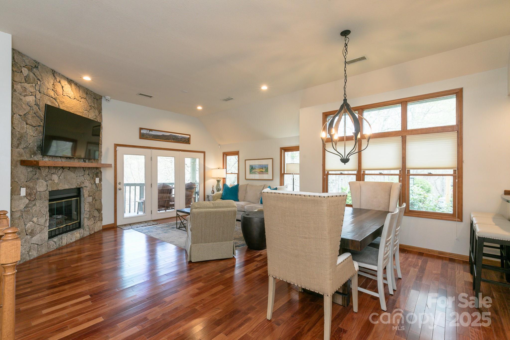 220 Stoney Falls Loop C/2