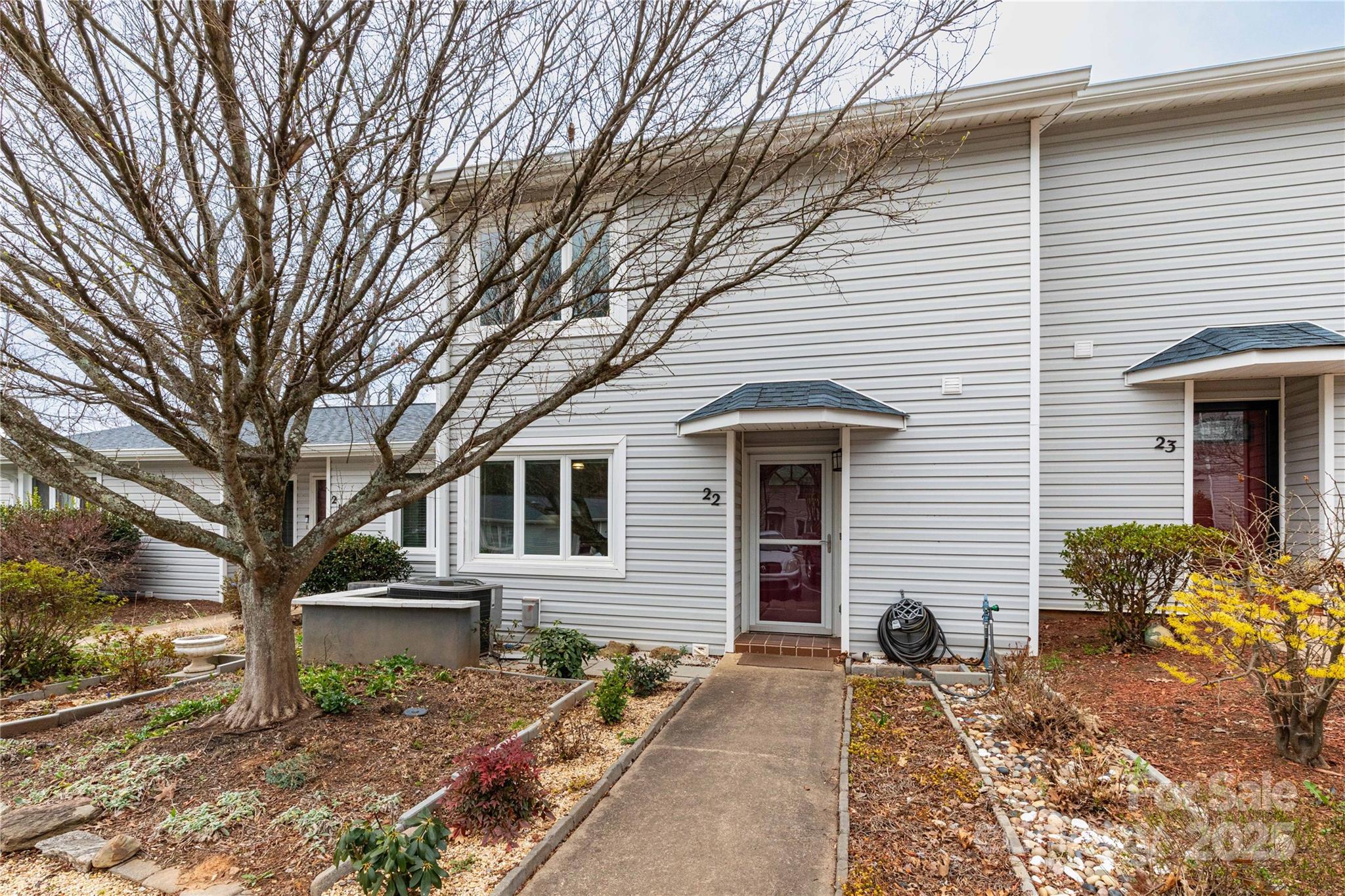 Hollybrook Condos - Residential