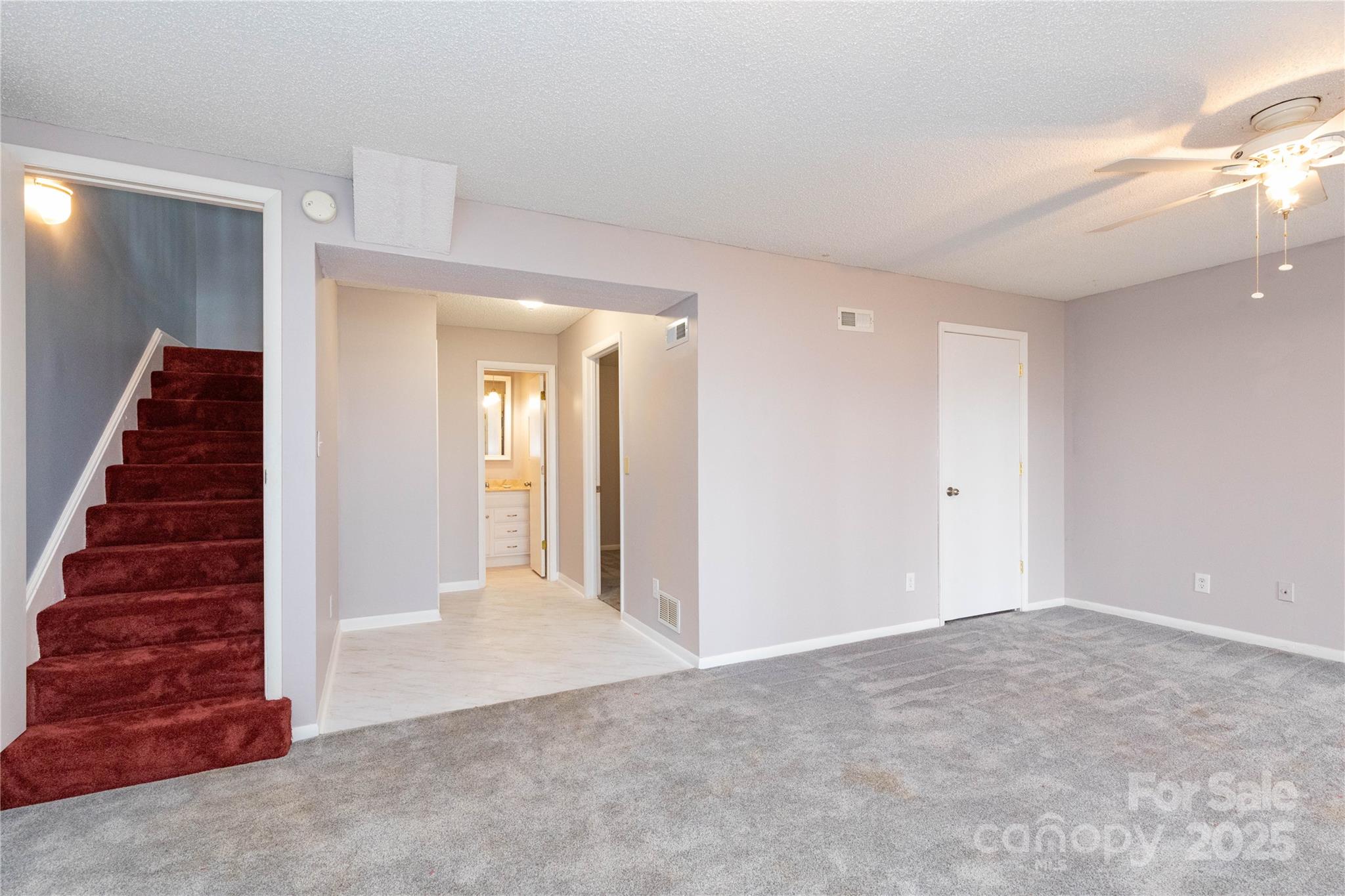 Hollybrook Condos - Residential