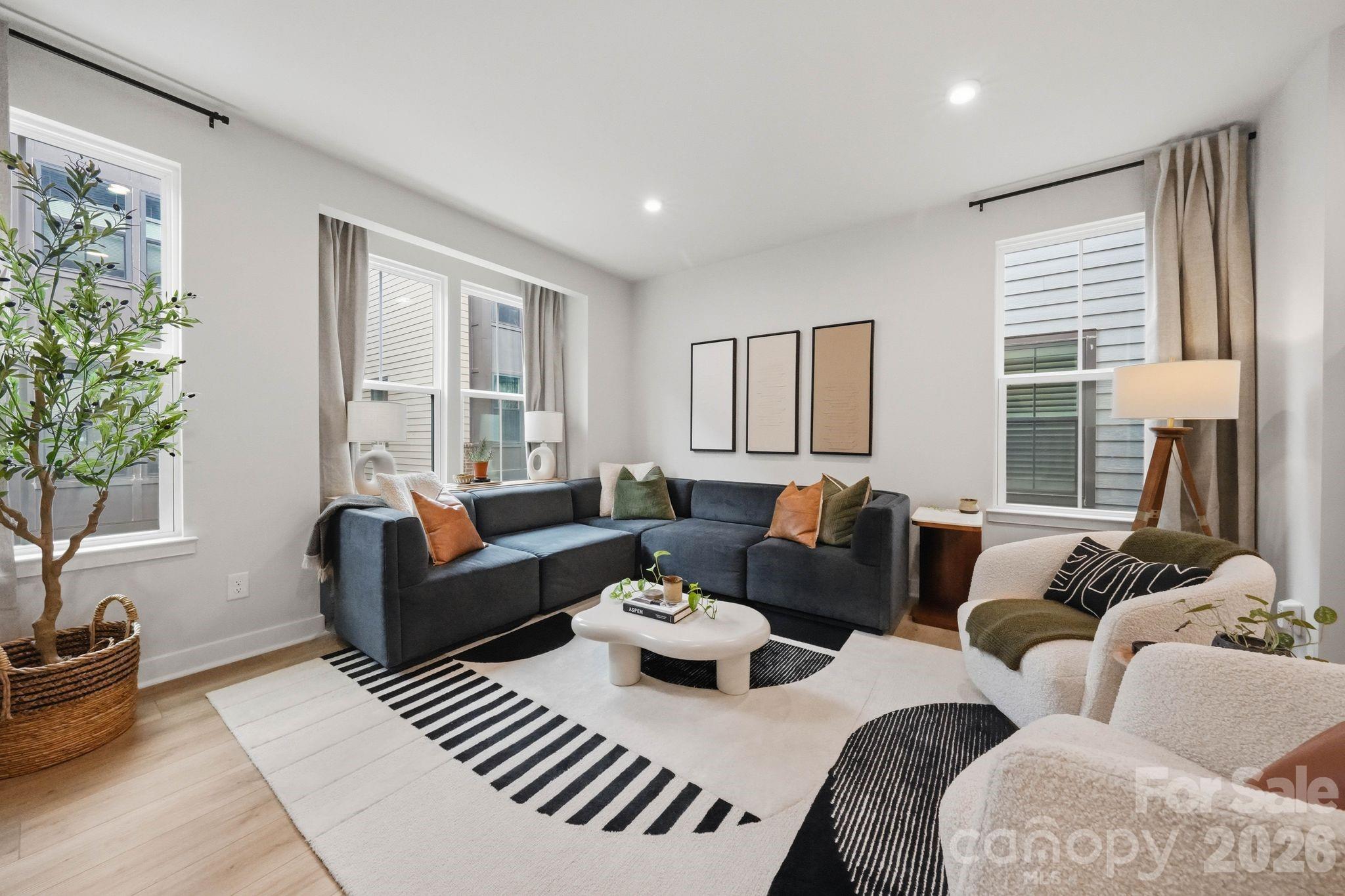 Southrail Station - Residential