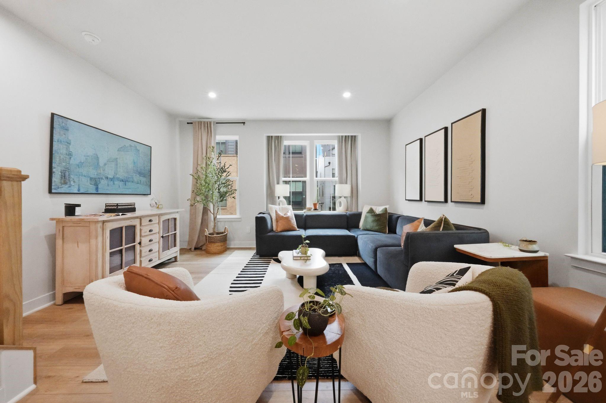 Southrail Station - Residential