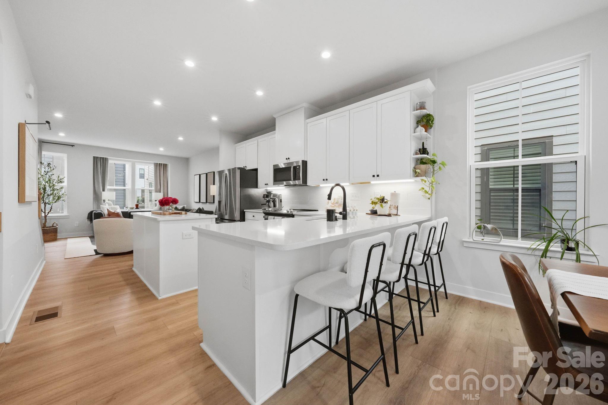 Southrail Station - Residential
