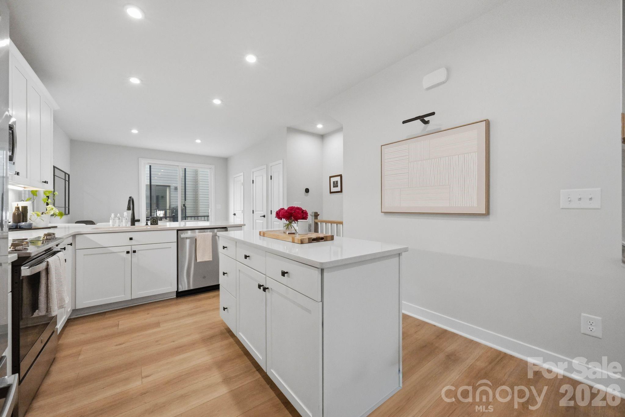 Southrail Station - Residential